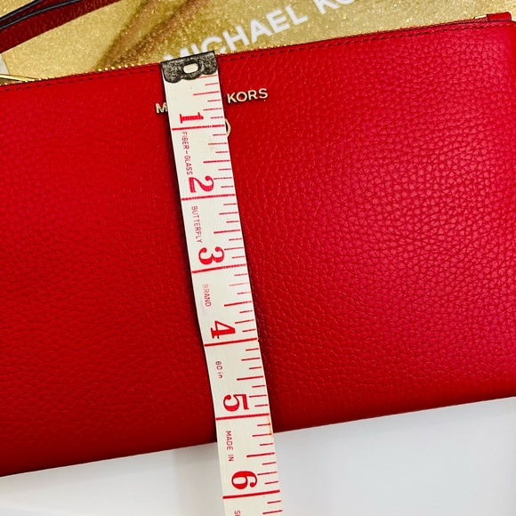 Michael Kors Large Zip Clutch Wristlet Flame Red - Picture 8 of 8